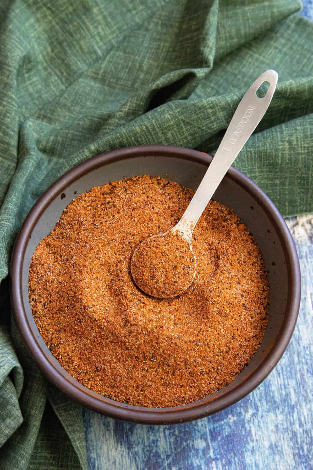 Making Rib Rub Dry Rub for Ribs (Homemade Rib Rub Recipe) - Chili Pepper Madness